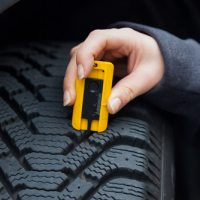 Measuring tire tread